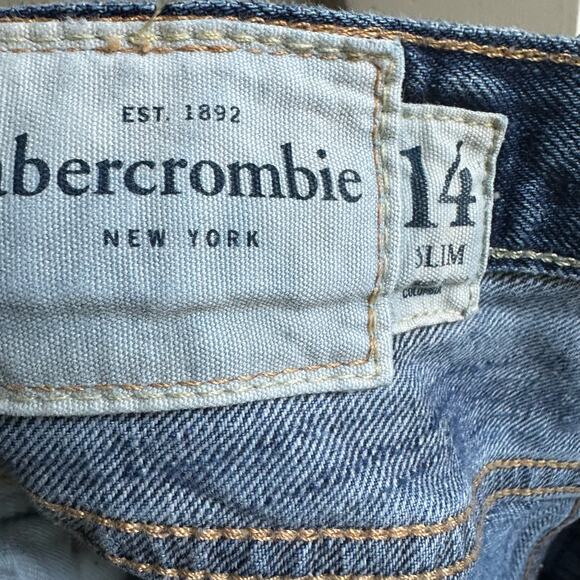 Abercrombie & Fitch Vintage Slim Straight Leg Jeans - Picture 10 of 11